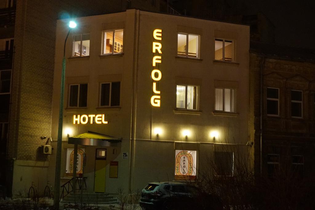 Hotel Erfolg Daugavpils Esterno foto