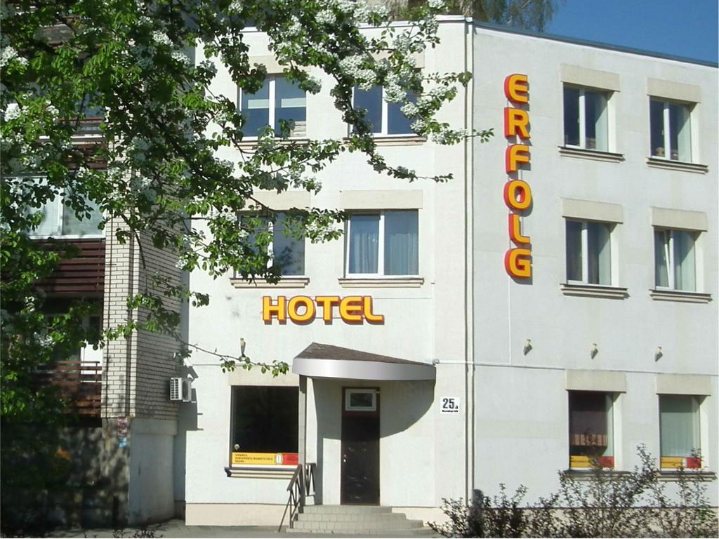 Hotel Erfolg Daugavpils Esterno foto